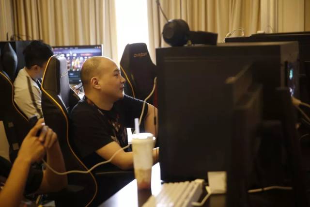 扑克的思维价值（从扑克看思维的价值）