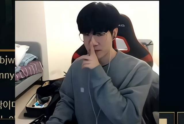 LPL夏季赛季后赛决赛：JDG 3：2 击败TES，夺得季后赛冠军