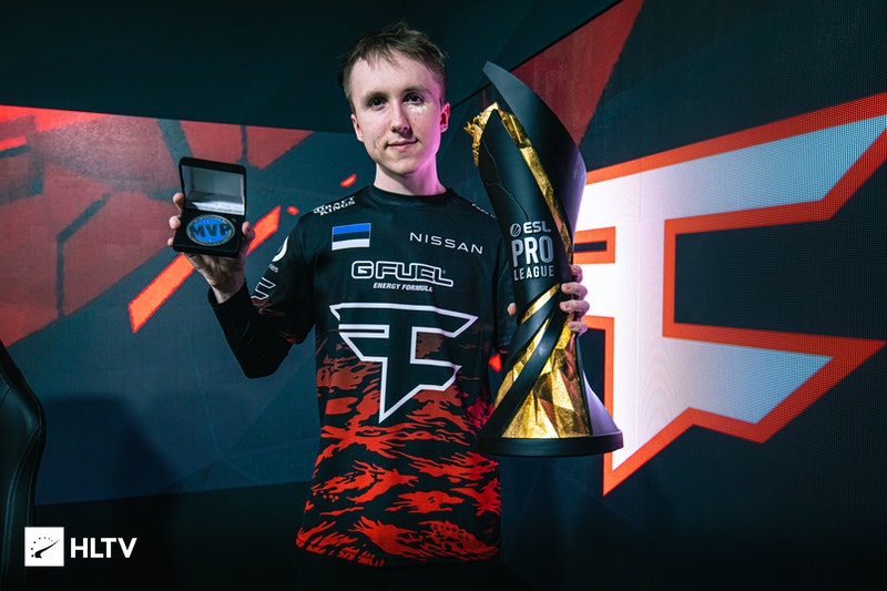 FunPlus Phoenix 晋级 Rumble 阶段 LPL 2025 年第二分裂