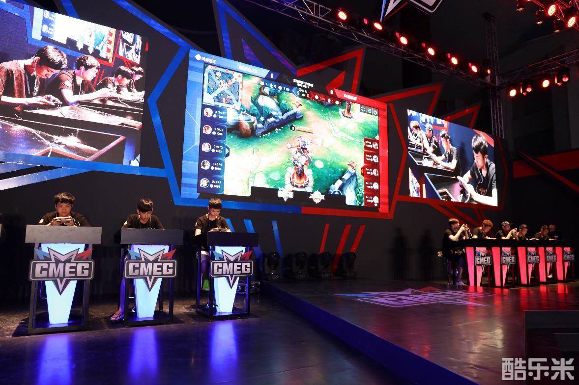 B8 输给 PARIVISION ，NIP 战胜 OG 在 StarSeries Fall 2025 上半区四分之一决赛中